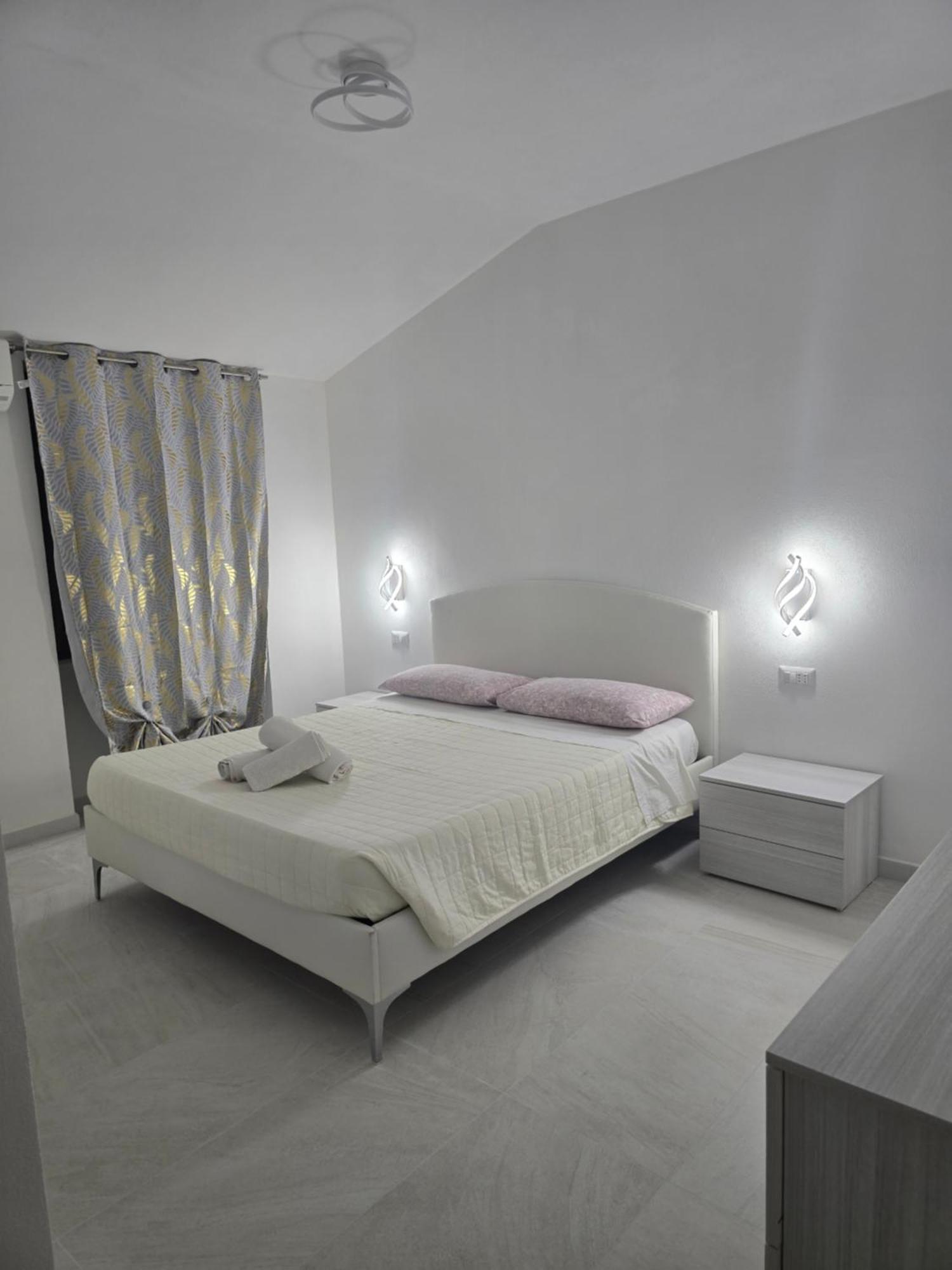 Guest House Tra Rocce E Mare Λα Μανταλένα Εξωτερικό φωτογραφία